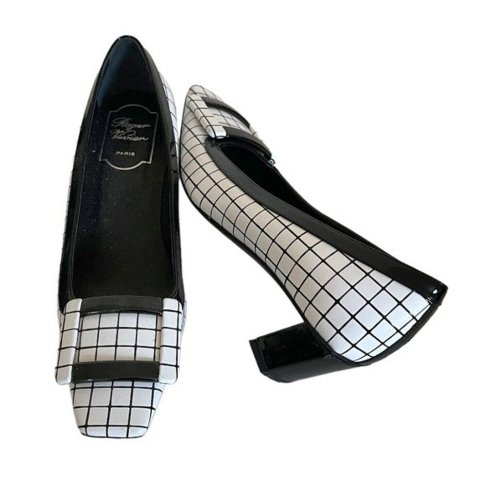 Black & White Grid Low Heel Pumps - Women | Roger Viviere - Picture 7 of 8
